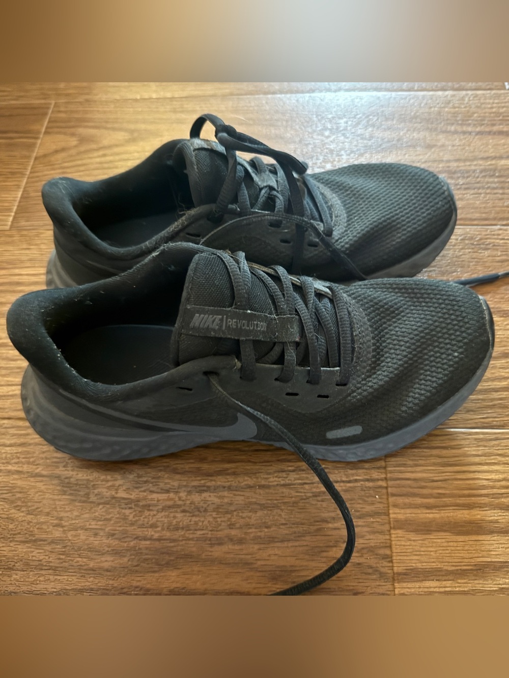 Nike Women’s Black Athletic Running Sneakers